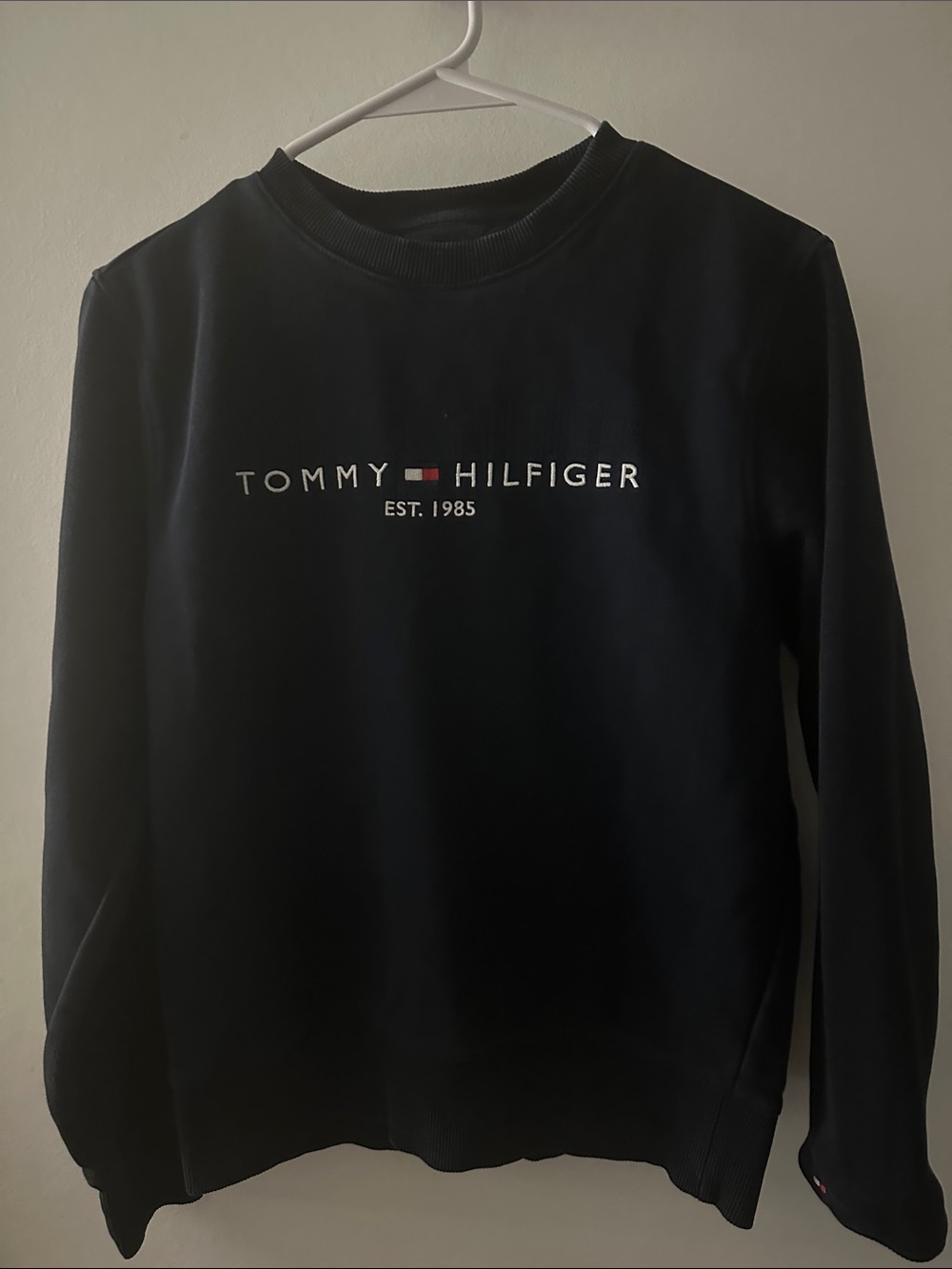 Tommy Hilfiger Men's Black Logo Crewneck Sweatshirt